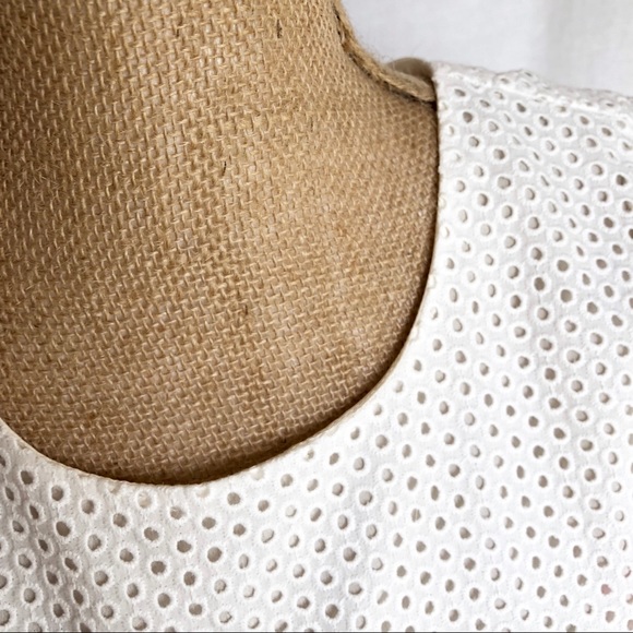 🎉HP🎉 J. Crew Flutter Sleeve Eyelet Dress - Picture 6 of 7